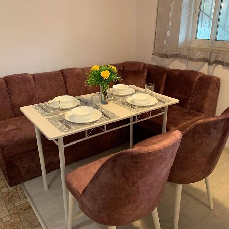 Comfy Studio Apartment By The Flower Market Warna Zewnętrze zdjęcie