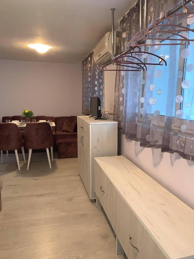Comfy Studio Apartment By The Flower Market Warna Zewnętrze zdjęcie